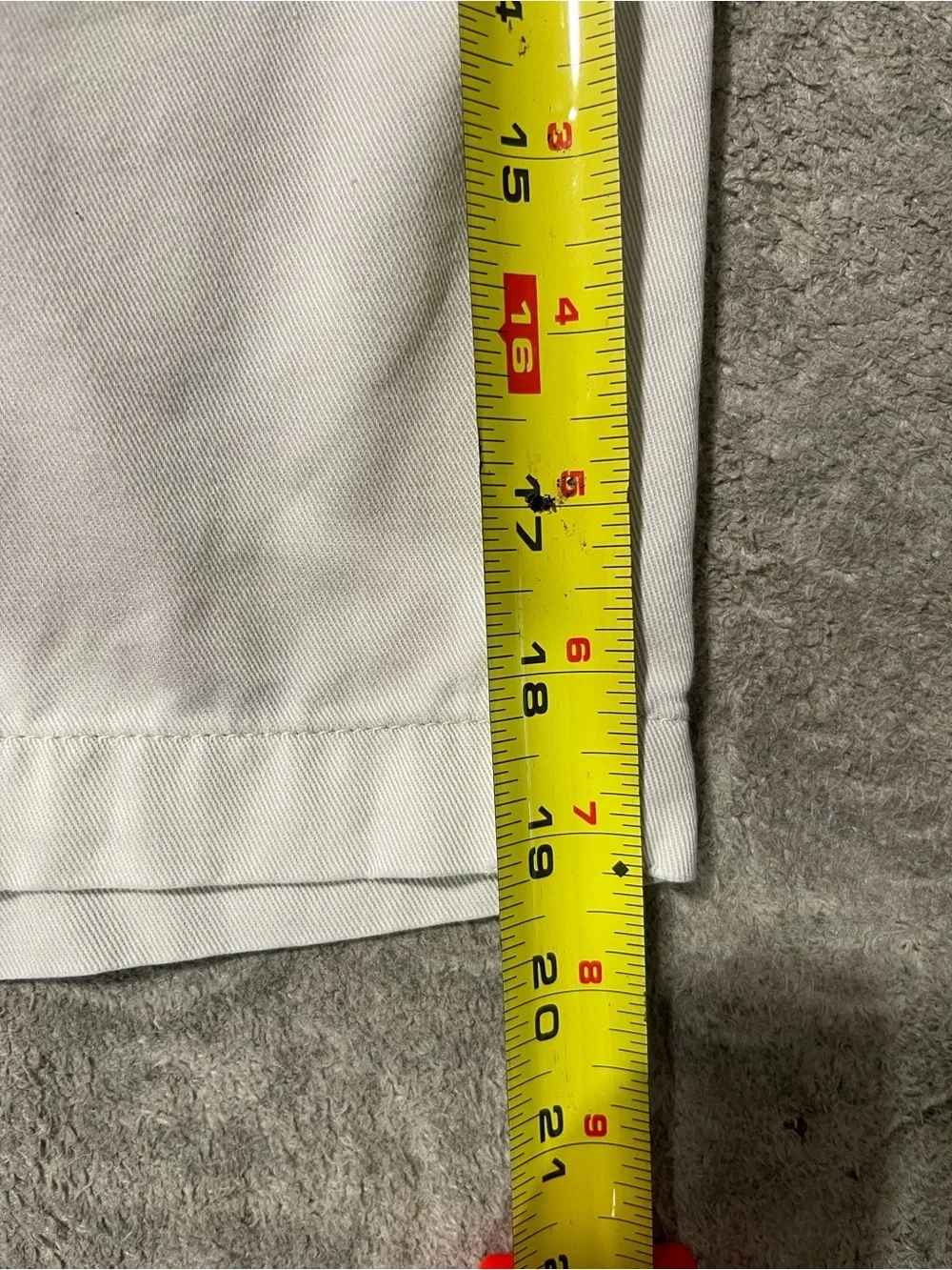 Mens Banana Republic Pleated Khaki Cotton Shorts